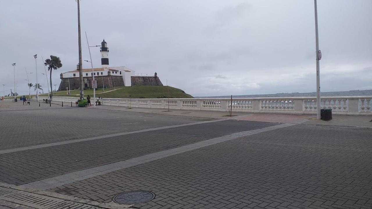 1/4, Sala, Farol Da Barra. Leilighet Salvador Eksteriør bilde